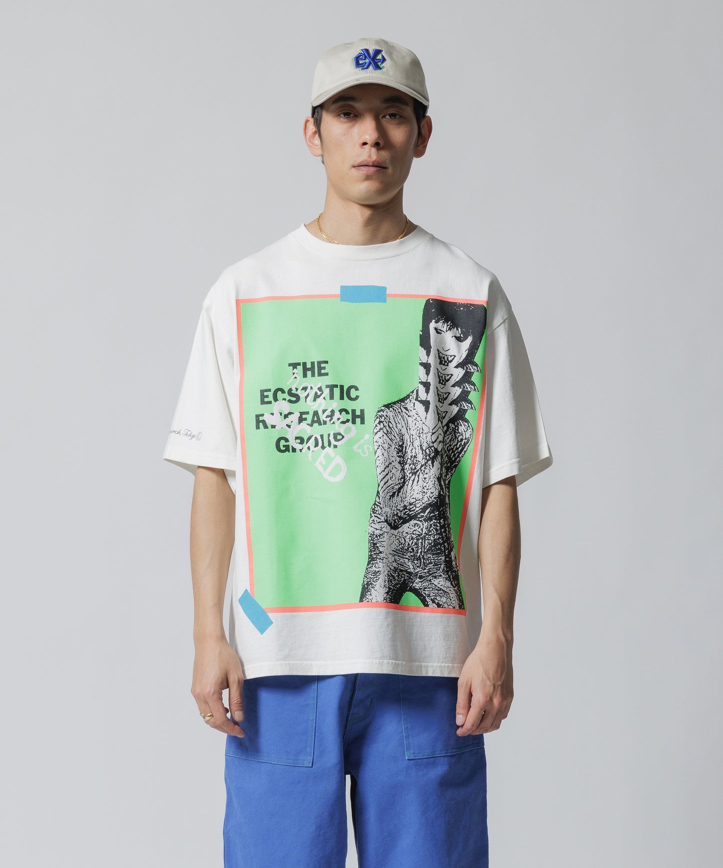 GROUP T-SHIRT