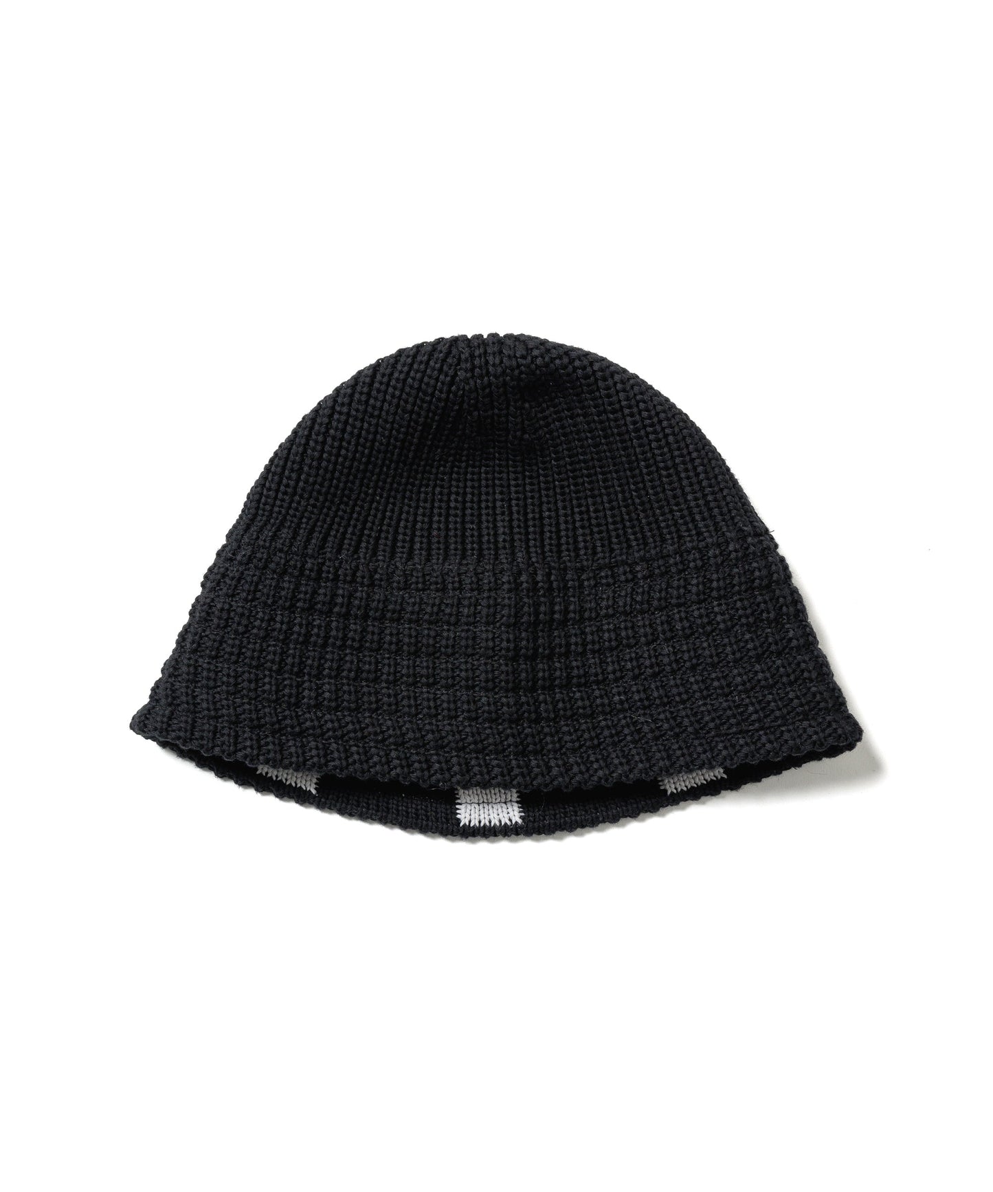 E KNIT HAT